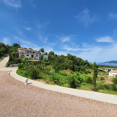 F2 Avec Terrasse De 35 M2 Bomorto - *