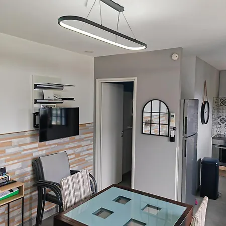 منزل للإقامة F2 Avec Terrasse De 35 M2 Bomorto - *